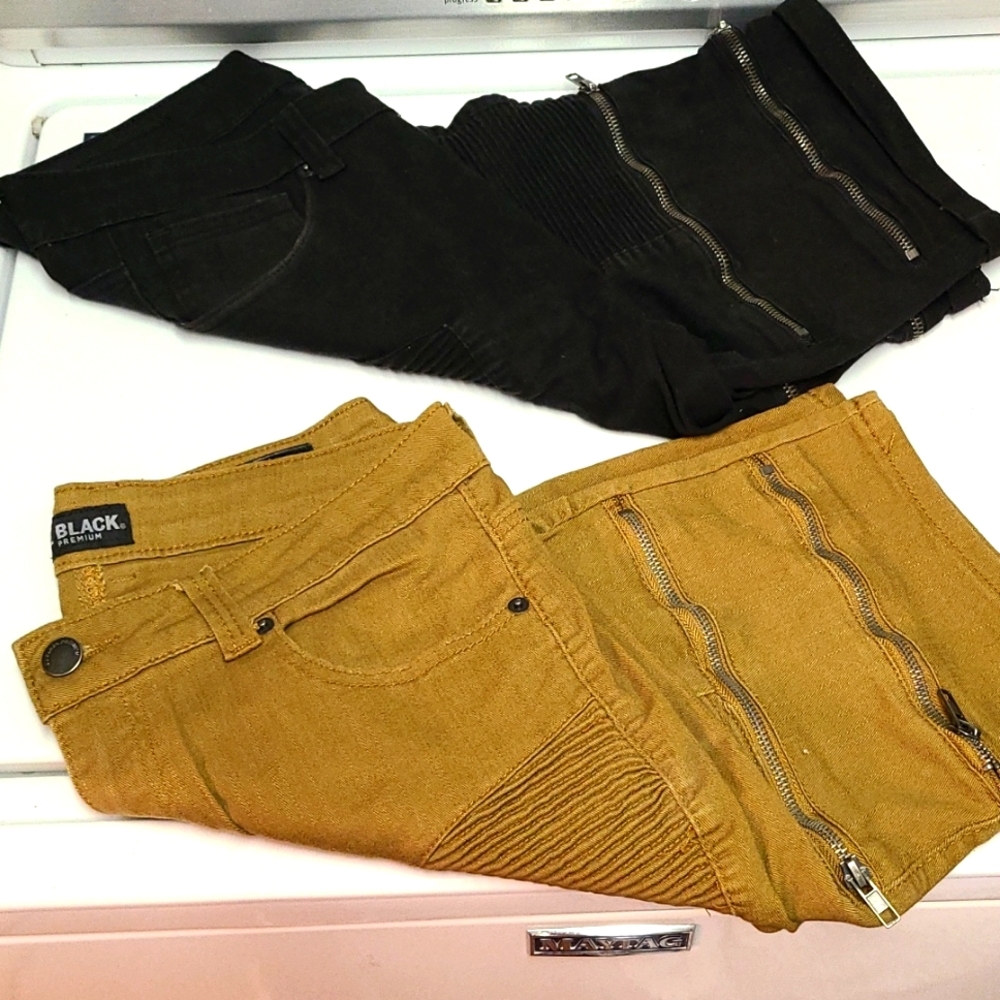 2 pair of zipper jean shorts